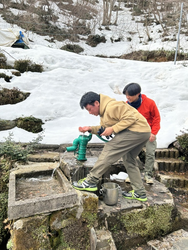 飲用可能な清らかな井戸水